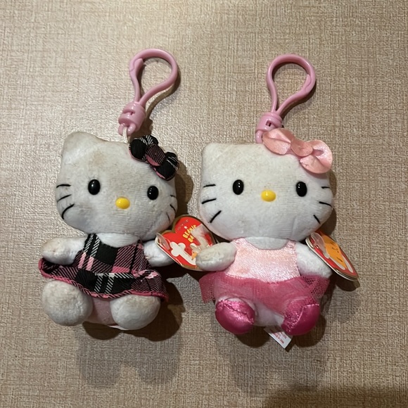 2 Hello Kitty Ty plush keychain and one plush - Picture 2 of 9